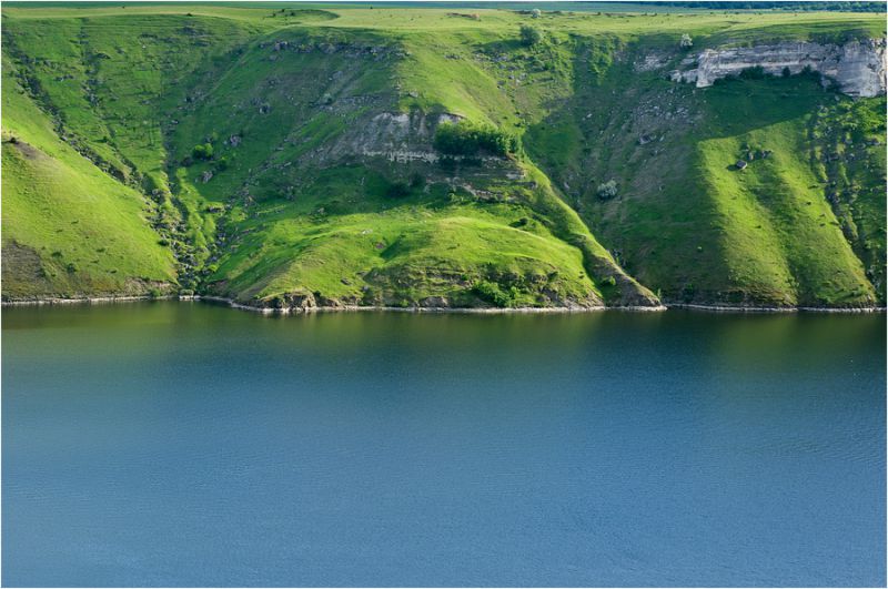 14 озер, водоспадів, каньйонів та заток: невідомі водойми України