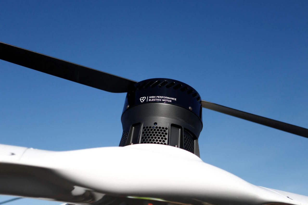 Аеротаксі Volocopter здійснило перший політ з пасажиром Аеротаксі Volocopter здійснило перший політ з пасажиром