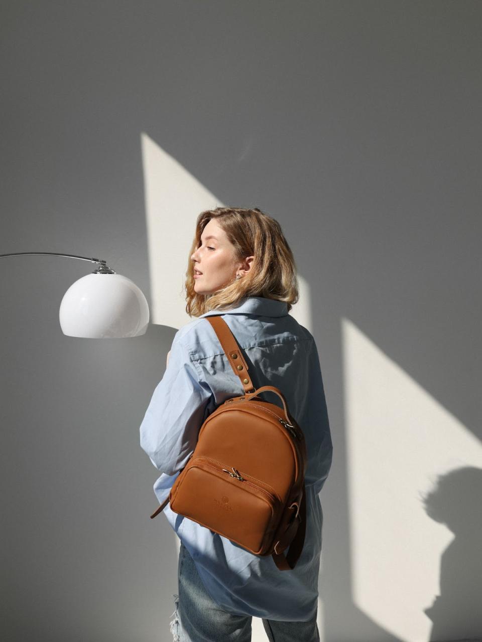 Шкіряні рюкзаки ручної роботи - стиль та якість в одній речі Шкіряні рюкзаки ручної роботи - стиль та якість в одній речі